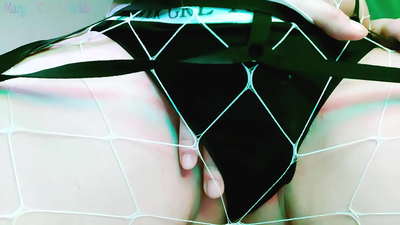 ரெட்ஹெட் தனது டிக் ஆஃப் ஜெர்க் எப்படி விளக்குகிறது மற்றும் அவரது புண்டை வெளியே காட்டுகிறது - அழுக்கு வார்த்தைகள்