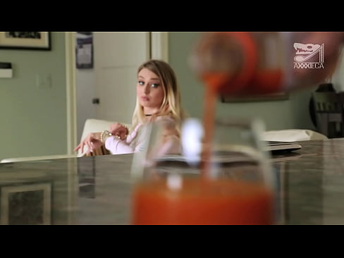 ❤️ பெரிய மார்பகங்கள் மற்றும் இறுக்கமான புஸ்ஸி கொண்ட சூடான பெண் தோல்வியுற்றவரிடமிருந்து சேவல் பெறுகிறார், ஆனால் மிகவும் கடினமாக உள்ளது ❤️ சூப்பர் செக்ஸ் ஆபாசத்தில் ta.pornado-co.ru ❌️❤